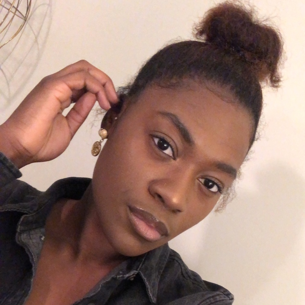 Meet your Posher, Olayinka